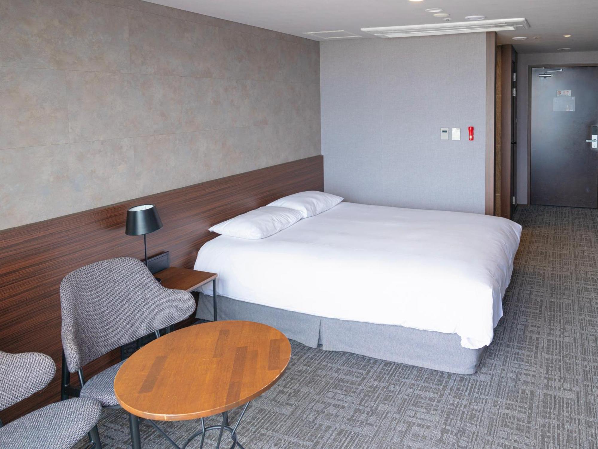Hotel With City Jeju Bagian luar foto